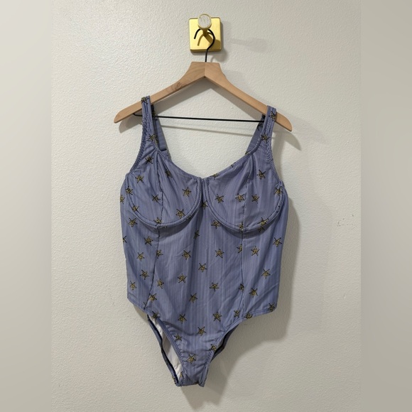 ModCloth Starfish The Brandy Underwire One-Piece Swimsuit - Picture 3 of 7
